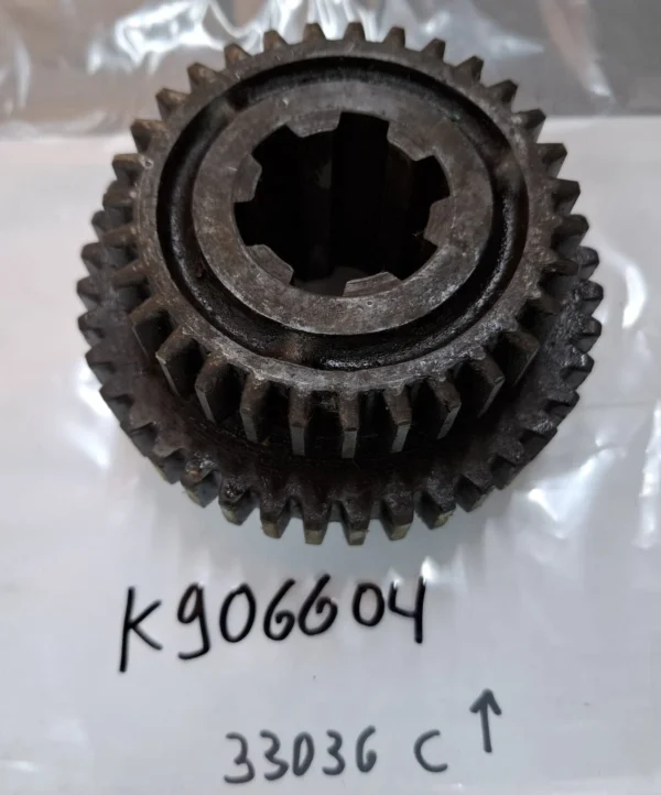 CASE IH tractor parts K906604 GEAR Case IH 880UE, 880UF, 990A, 990B, 880