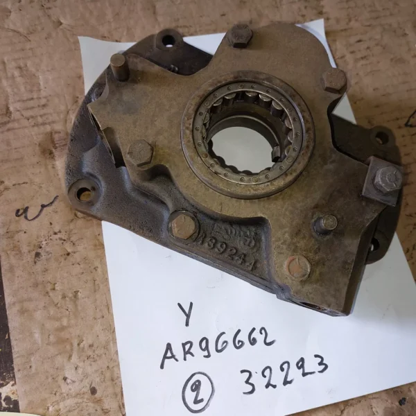 AR96662 Oil Pump Deere parts 302A, 302, 480A, 401,