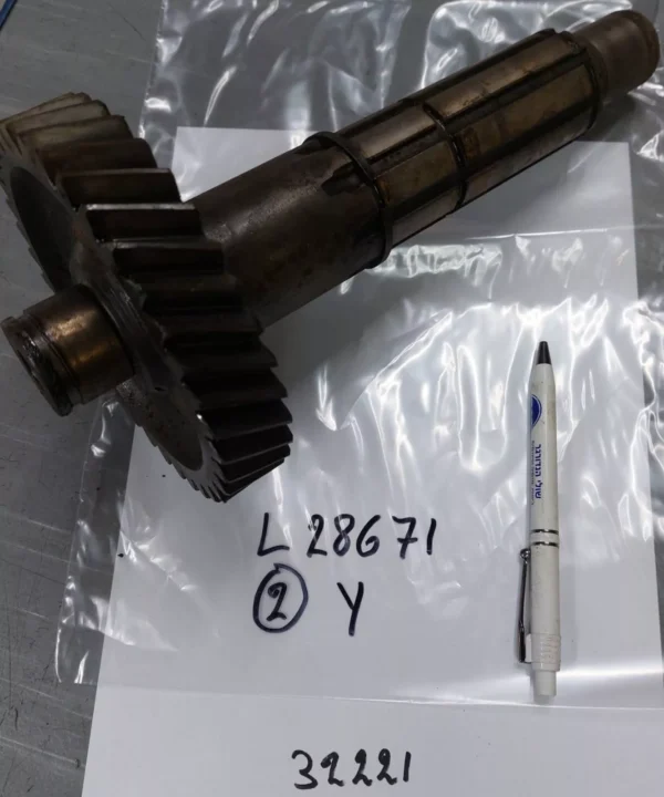 L28671 Countershaft fit 2750, 2640
