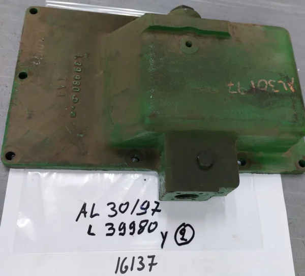 JOHN DEERE Cover AL30197 2040, 2240, 2940
