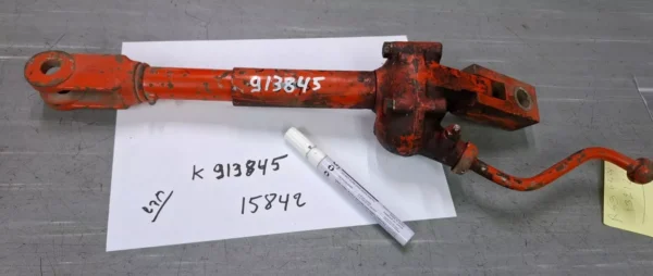 K913845 lowring arm 780, 770B, 770A