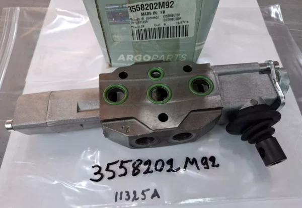 3558202M92 SPOOL VALVE ASSEMBLY LANDINI MCCORMICK