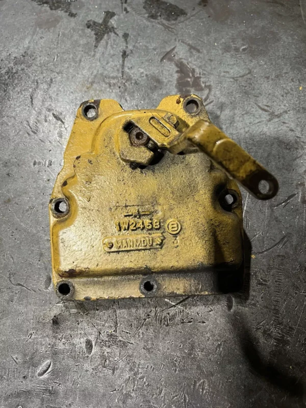3512 Cover 1W2458