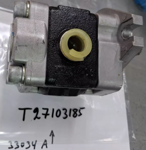 TRACTOR PARTS Hydraulic Pump T27103185