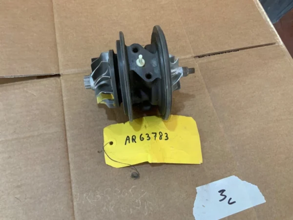 JOHN DEERE AR63783 Housing turbo Deere parts 740