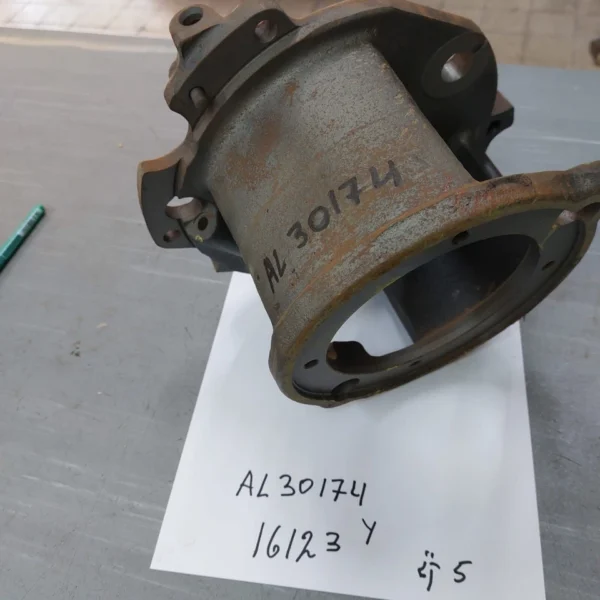 John Deere HOUSING AL30174 fit 1040, 1040V, 1140F, 1640, 1840