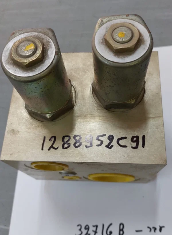 1288952C91 VALVE 1844, 1822