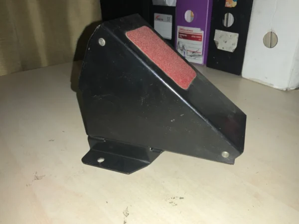 Accelerator RE61183 8100 8100T