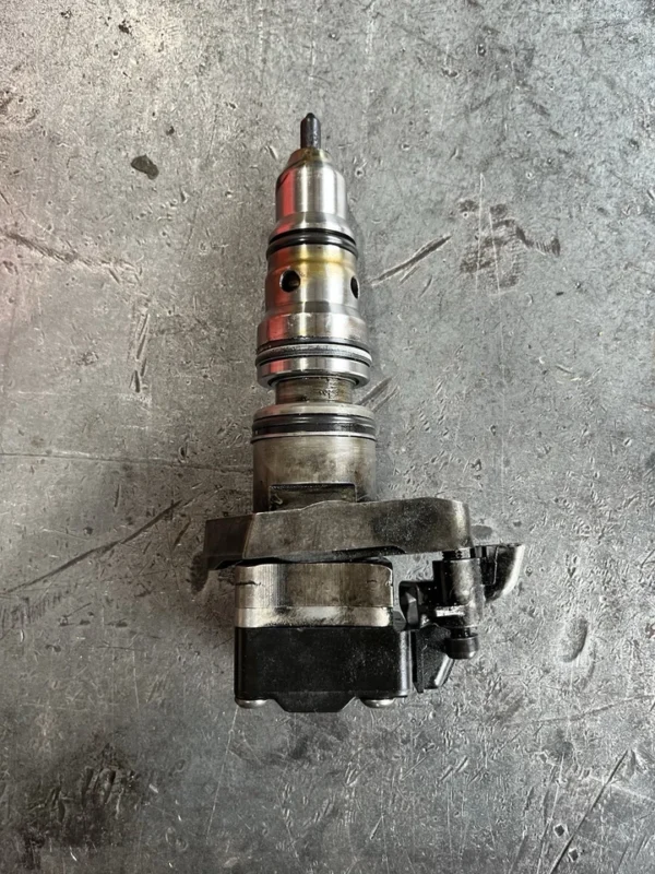 Fuel Injector A000034075