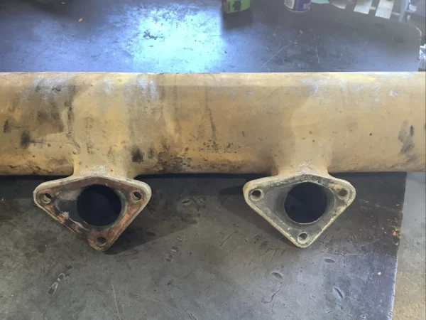 D398 Intake Manifold 4L6193