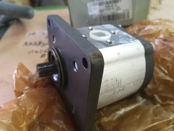 TRACTOR PARTS 6515082M91 HYDRAULIC PUMP LANDINI MCCORMICK