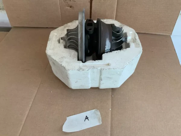 JOHN DEERE AR58305 turbo housing 5200, 6030, 7520