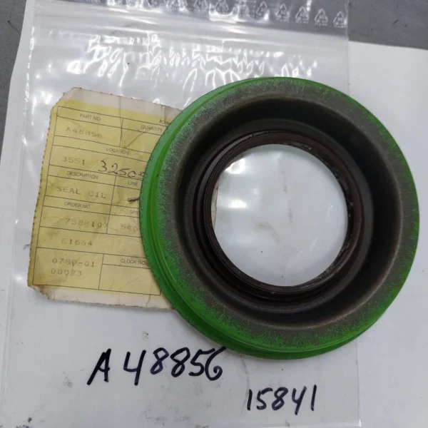 NOS A48856 SEAL Case IH 4894, 4694, 4494