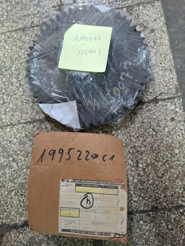 PINION A190077 A175981 fit Case 580SK, 580K, 590
